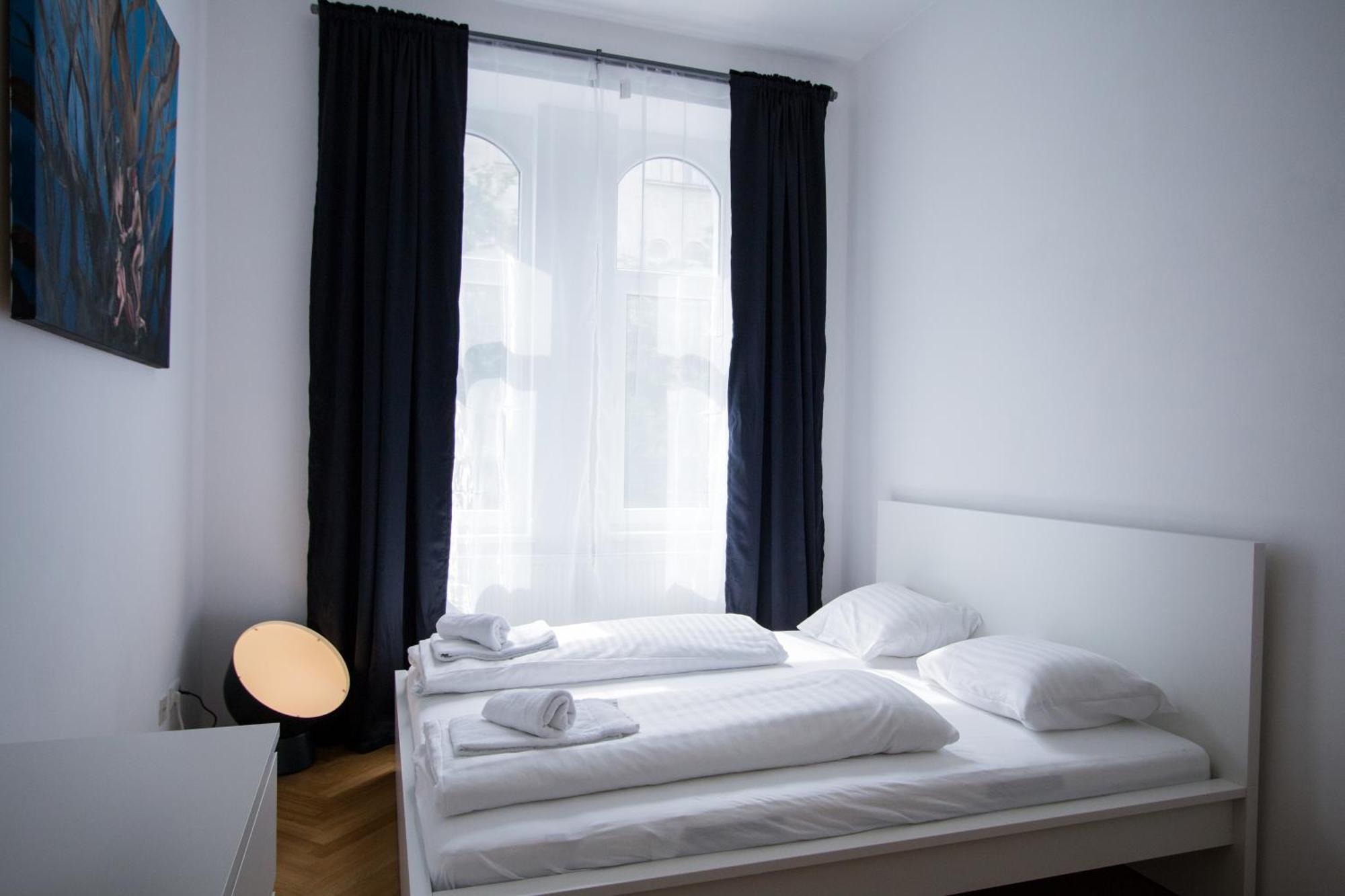 Porzellangarten Apartment I Contactless Check-In Wenen Buitenkant foto